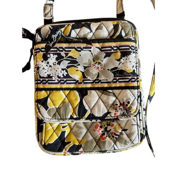 Vera Bradley Quilted Crossbody Bag – Yellow, Black & White Floral Pattern - Picture 3 of 5